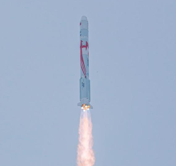 朱雀二��b二�\�d火箭�A�M成功�l射 展�F中��航天��力